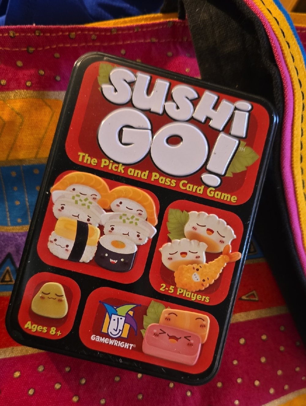 Sushi GO! Gamewright Pick Pass Card Strategy Game In Tin 2-5 Players Ages 8+